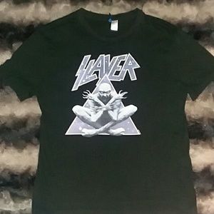 H&M slayer tee shirt